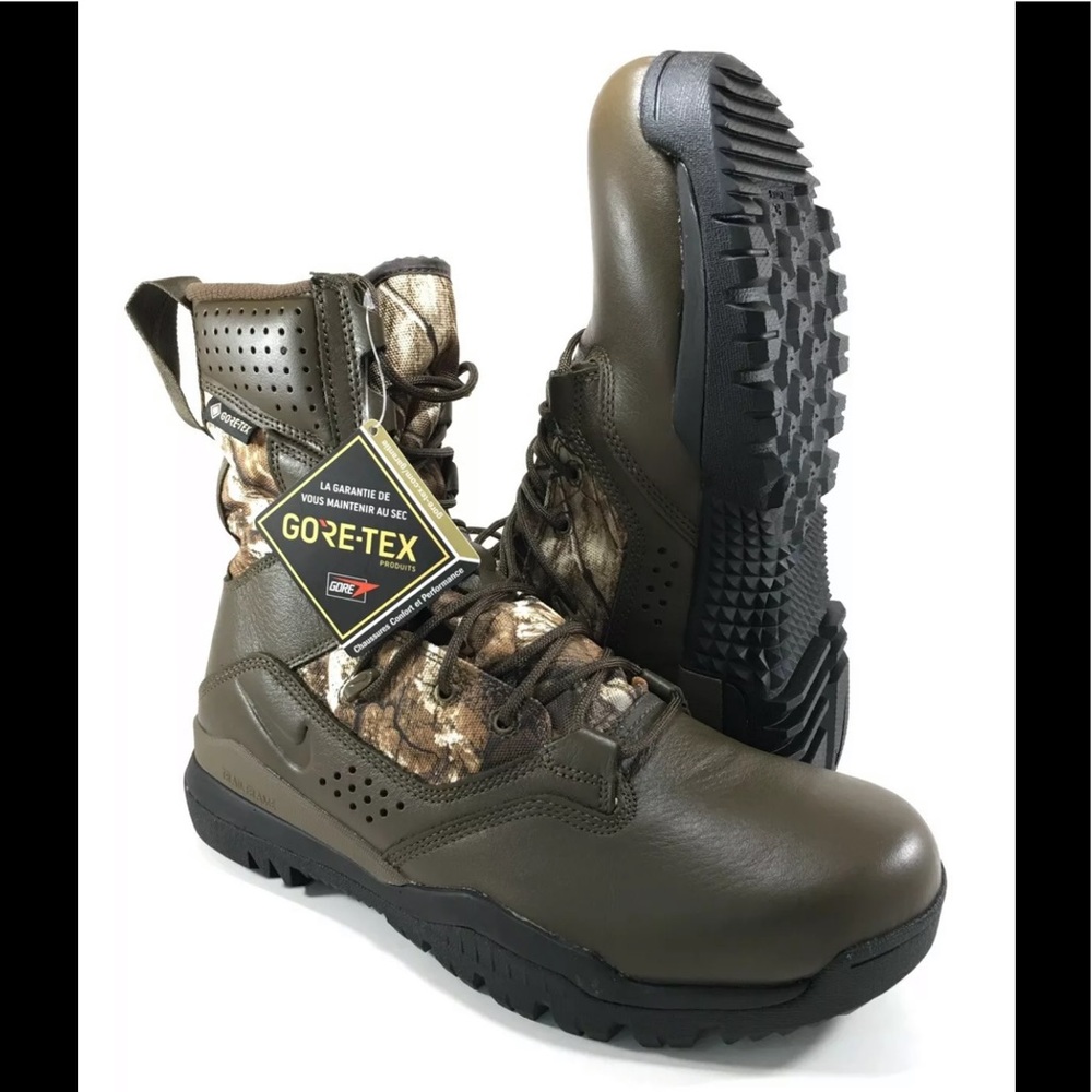 NWT Men’s Nike SFB 8” Field 2 Gortex Camo Boots